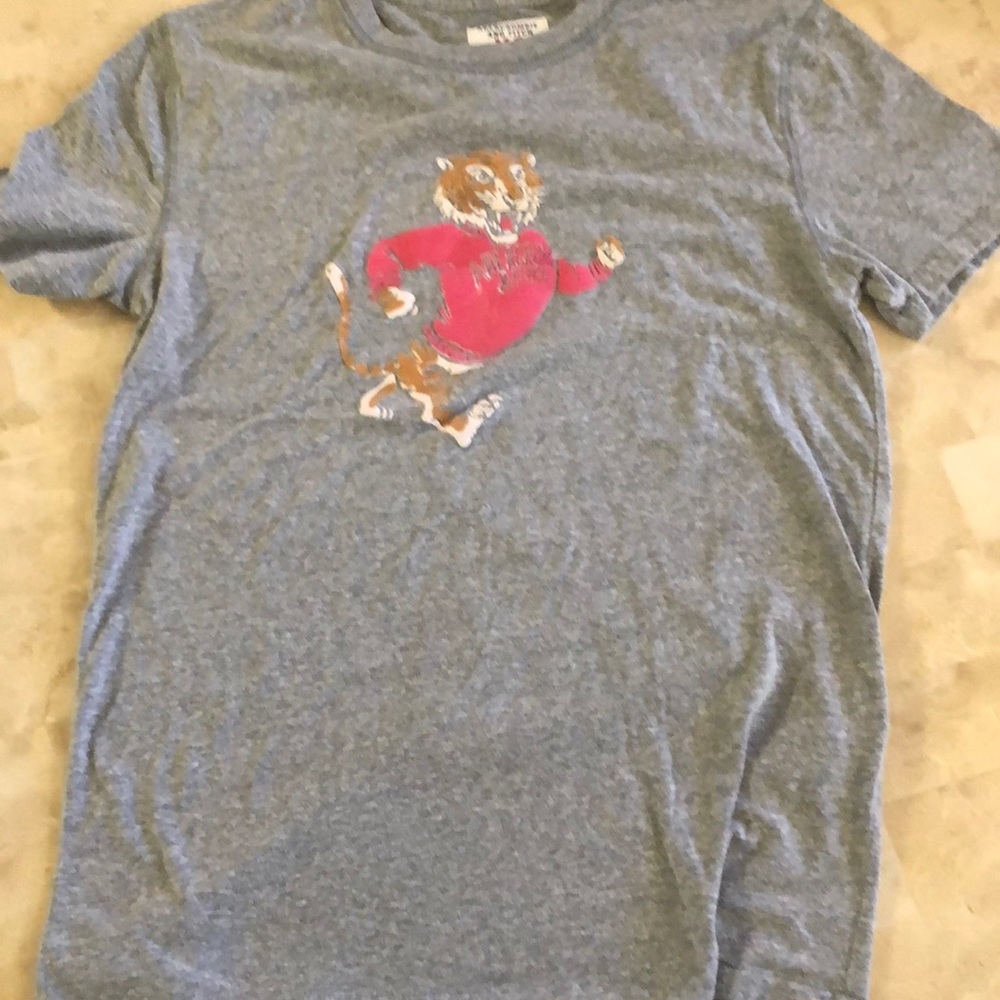 Abercrombie and Fitch short sleeved t-shirt